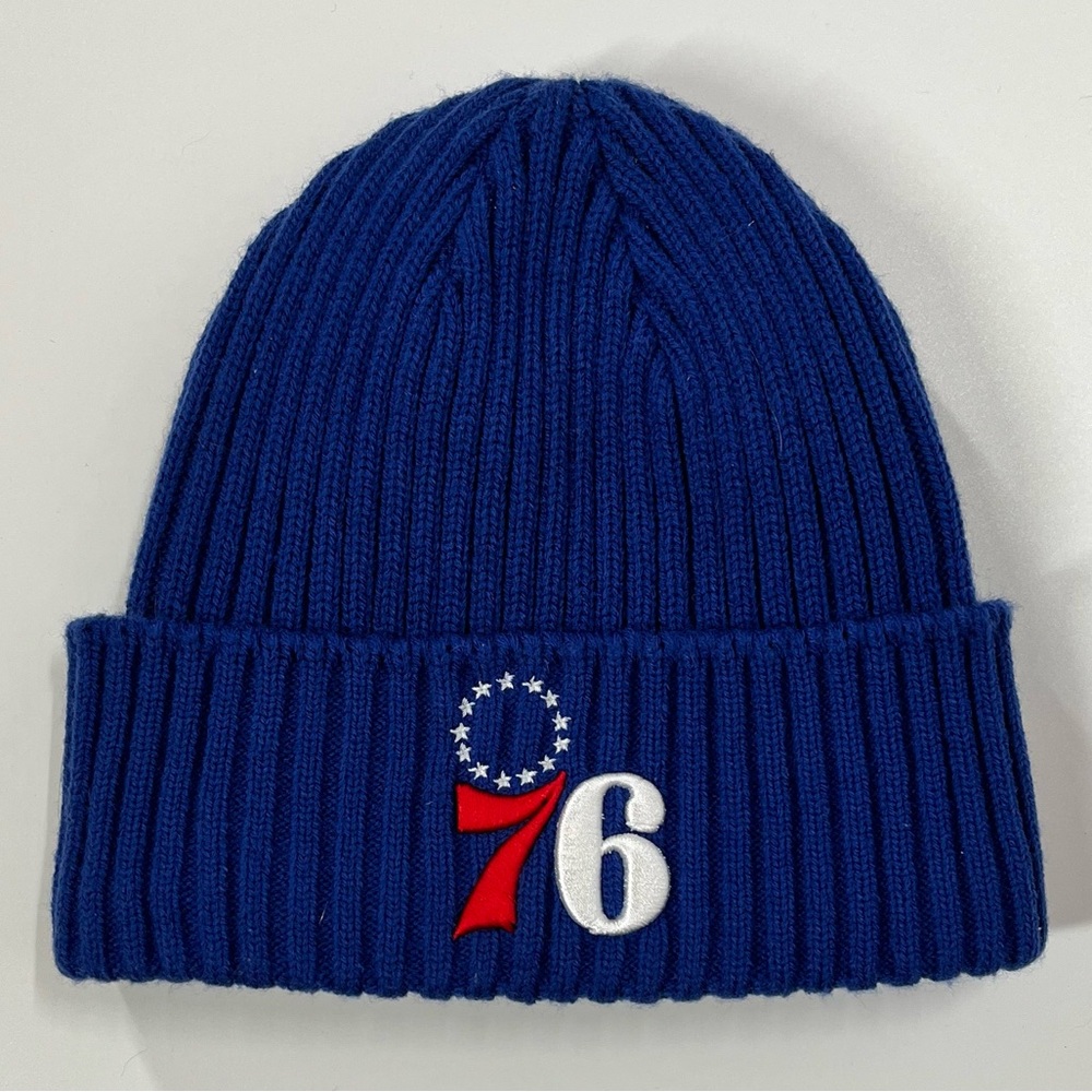 New Era Philadelphia 76ers Knit Beanie • NBA Hat • Black • NWOT • OS
